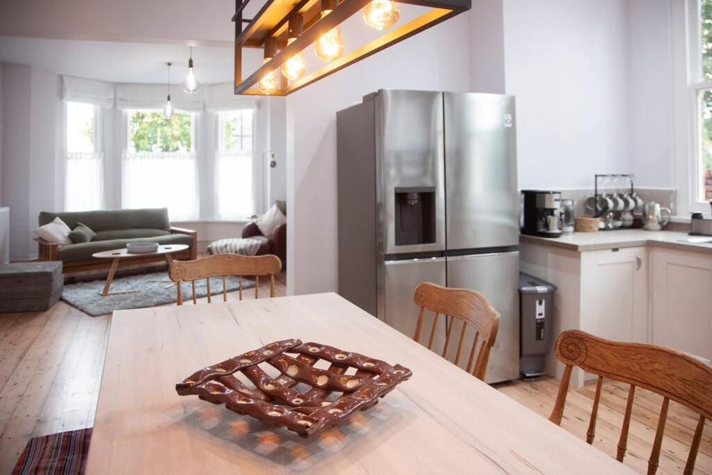 Apartamento 3 Bath Contemporary Victorian Near Attractions Manchester
