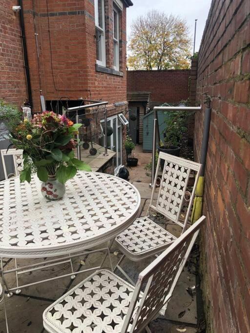 3 Bath Contemporary Victorian Near Attractions Apartamento