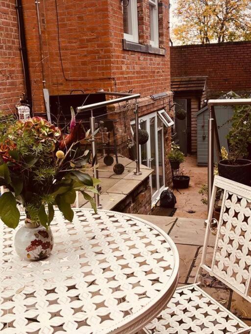 3 Bath Contemporary Victorian Near Attractions Apartamento