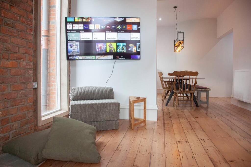 Apartamento 3 Bath Contemporary Victorian Near Attractions *